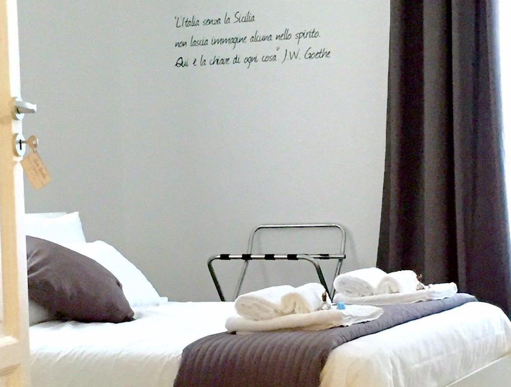 B&B Suitecentro Palermo Exteriör bild
